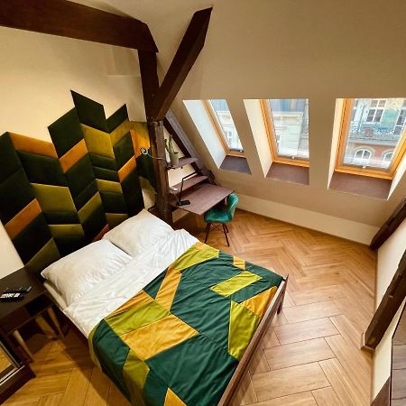 Long Attic Studio بوزنان المظهر الخارجي الصورة