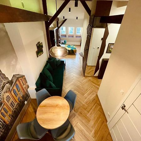 Long Attic Studio بوزنان المظهر الخارجي الصورة